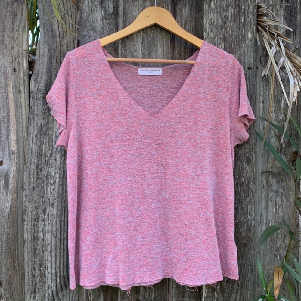 Urban outfitters Tee!